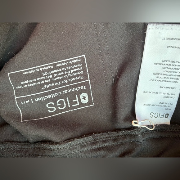 FIGS straight leg nursing pants - Picture 2 of 2